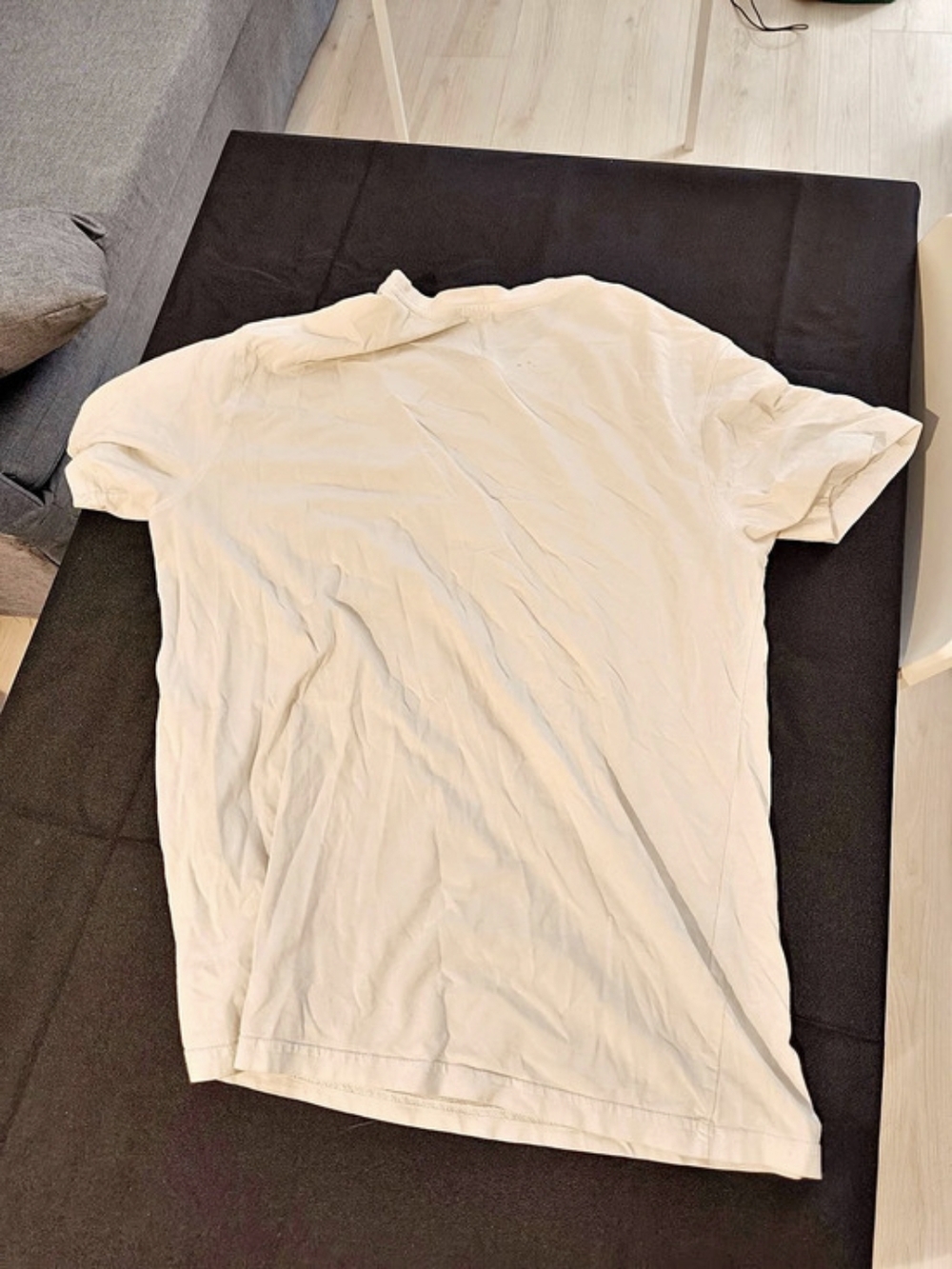 Zara Short Sleeve Tee in White Like New